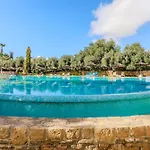 Alex's Vacation - 100m From The - 6 Guests * Paphos