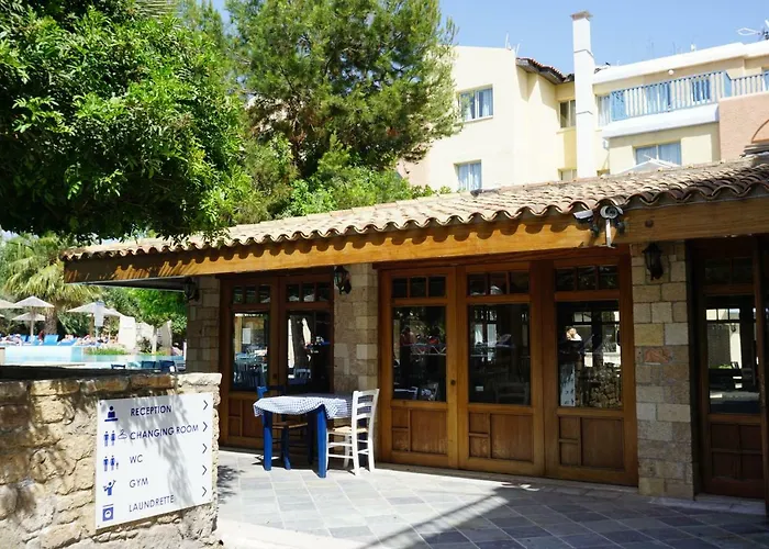 Alex's Vacation - 100m From The - 6 Guests *